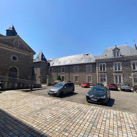 Cocon Au Calme Sur Vezere Apartamento Uzerche Exterior foto